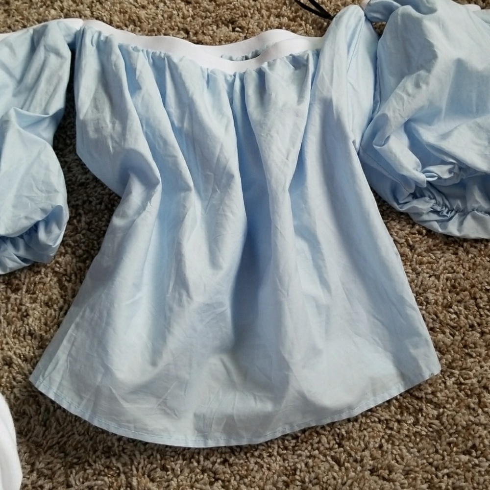 Reverse Open-Shoulder Top Light Blue - Picture 4 of 4